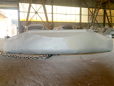 Zunhua Shengjian Fanrong Machinery Co., Ltd. schließt Lieferung von Heckgegengewichtsmustern für Minibagger eines neuen Kunden ab